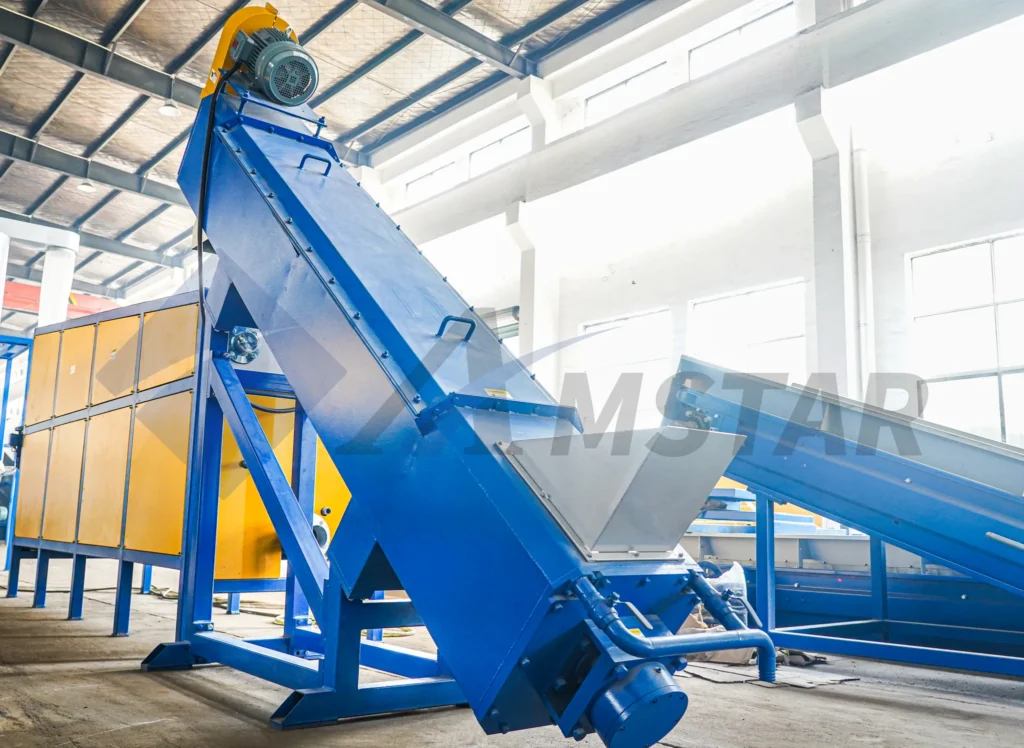 Inclined friction screw washer for PE film beside a washing tank